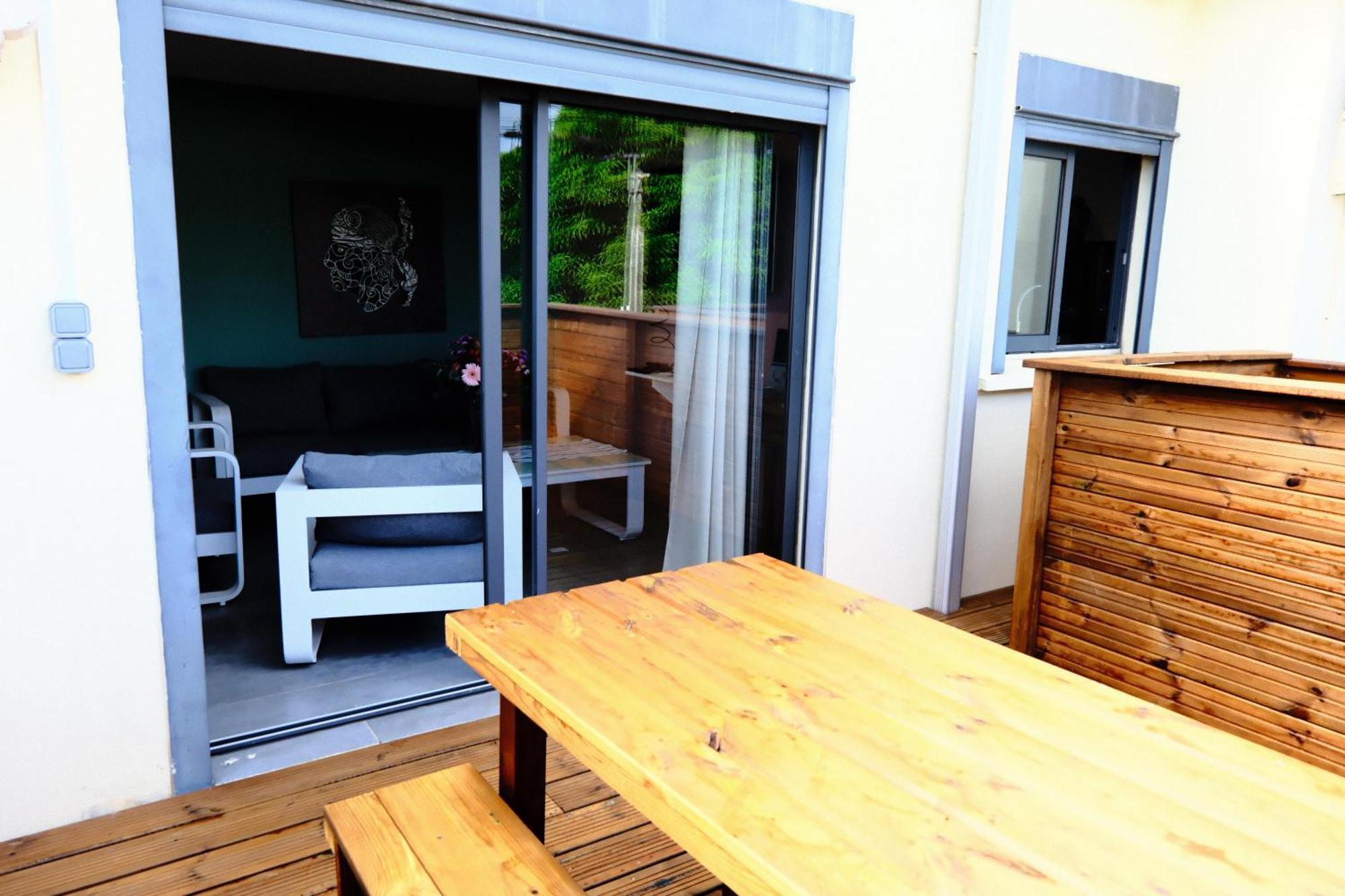 T3 - 100M2 - Residence Georgette Terre Sainte Exterior foto